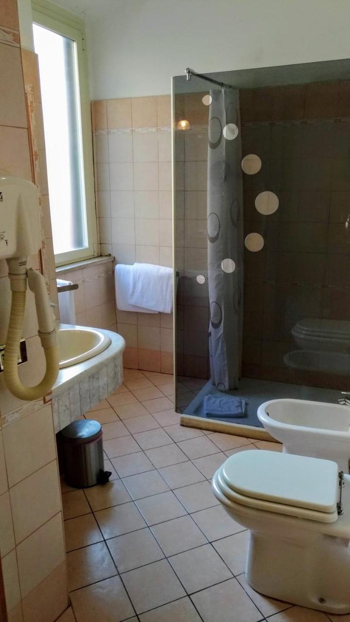 Nicolas Inn Рим Экстерьер фото
