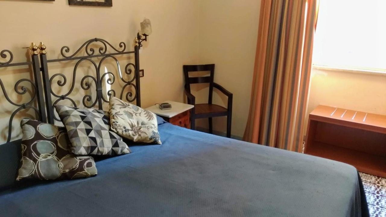 Nicolas Inn Рим Экстерьер фото